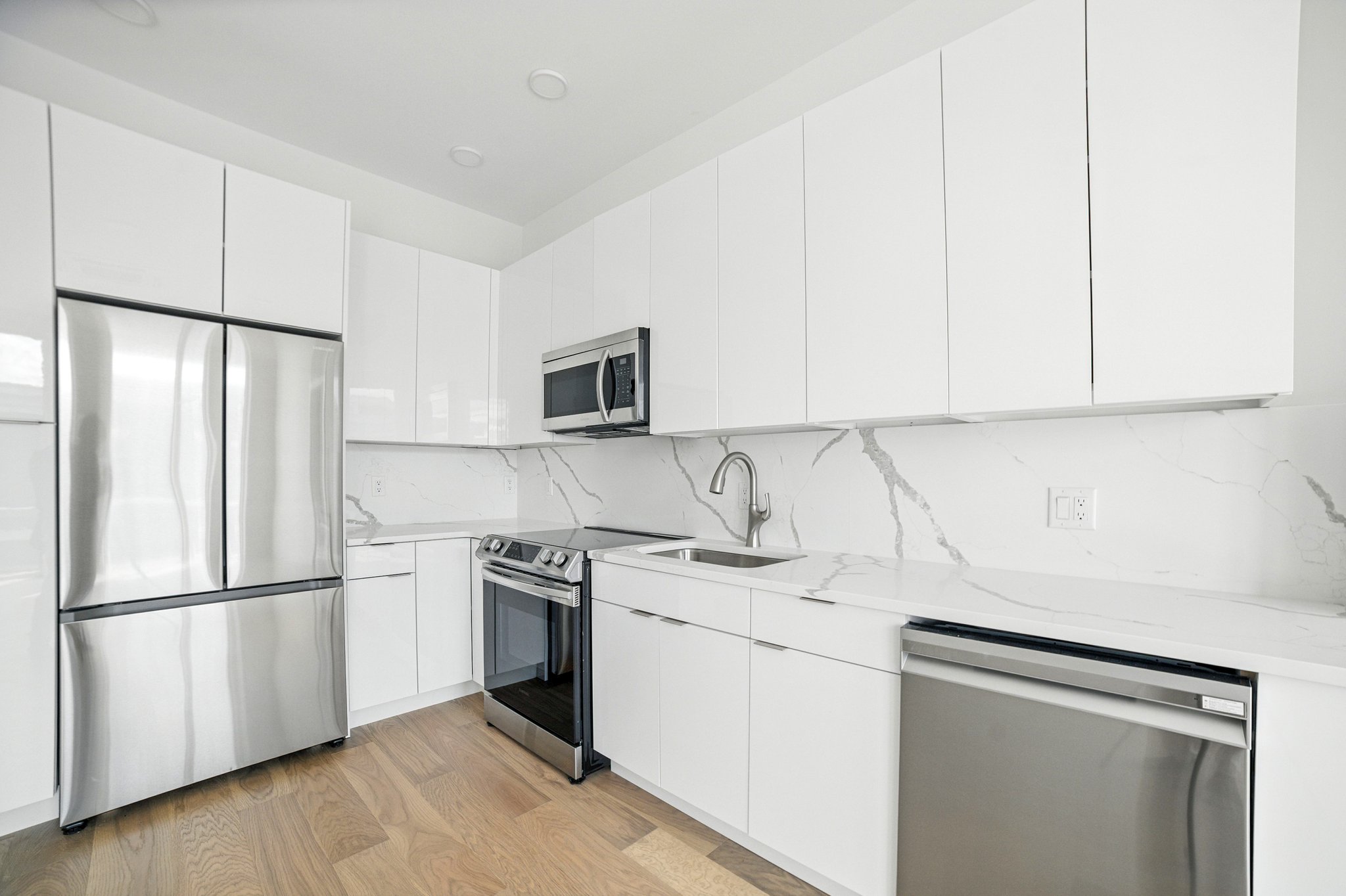 38 Hichborn Street - 304