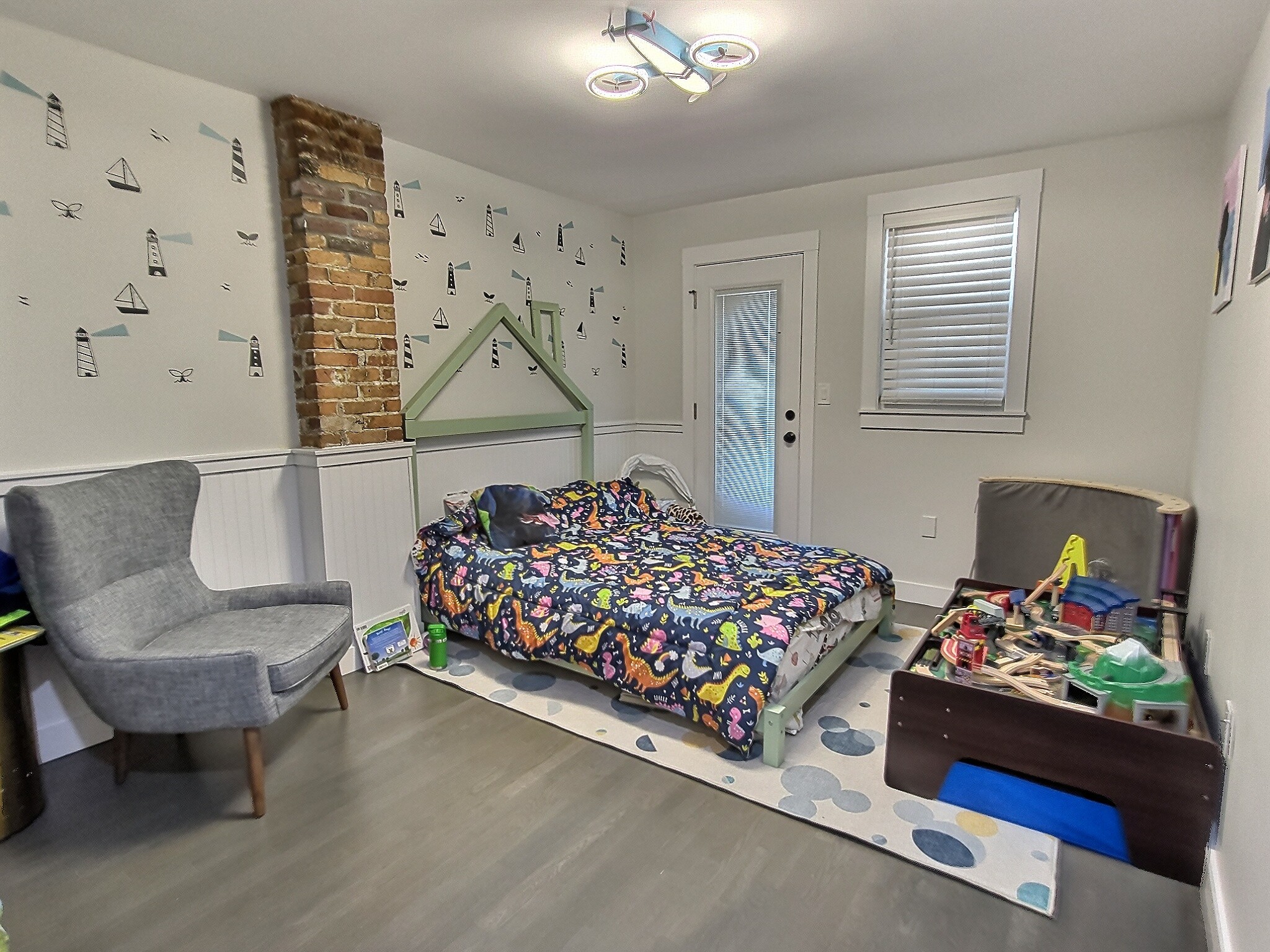 Property thumbnail image